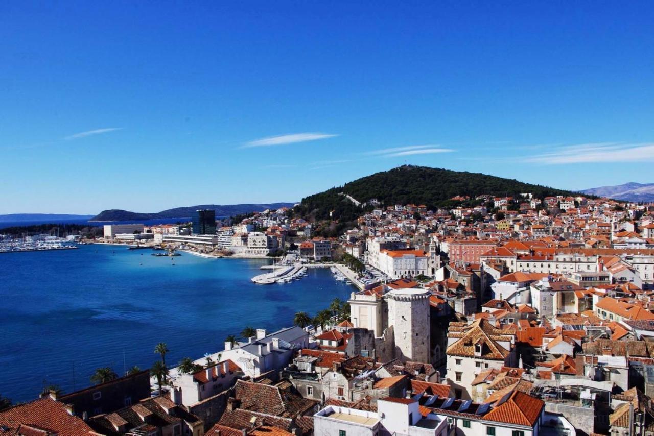 Modern Apt With Terrace 4 Min Walk To The Beach Split Eksteriør billede